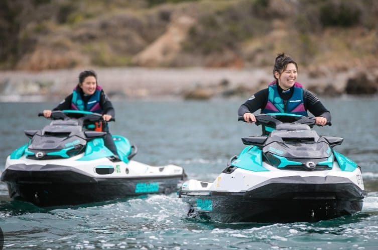 rutas en moto de agua para parejas