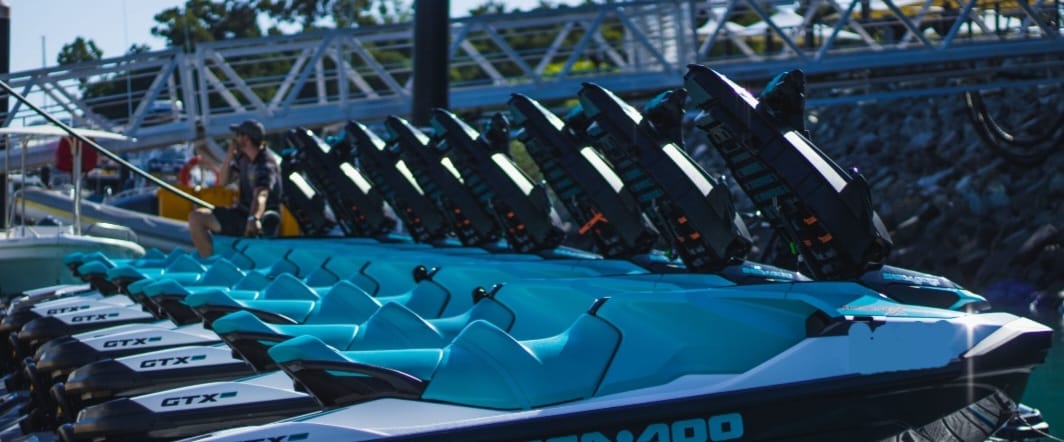 Flota de motos de agua para alquilar en Fuengirola Flota de motos de agua Sea-Doo en Fuengirola listas para alquilar con Motos de agua Fuengirola | Alquiler y actividades