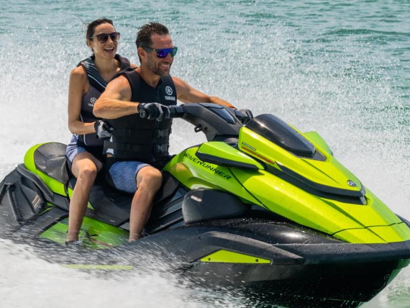 alquiler-de-motos-de-agua-en-barcelona Alquiler de motos de agua en la Costa del Garraf con rutas por Sitges, Castelldefels, Gavà y Barcelona desde sus puertos deportivos
